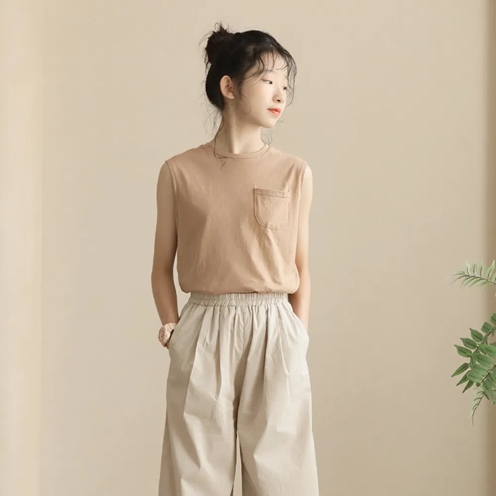日系 口袋背心/ 卡其色长裤 Patched Pocket Sleeveless Tops/ Straight Leg Pants in Khaki