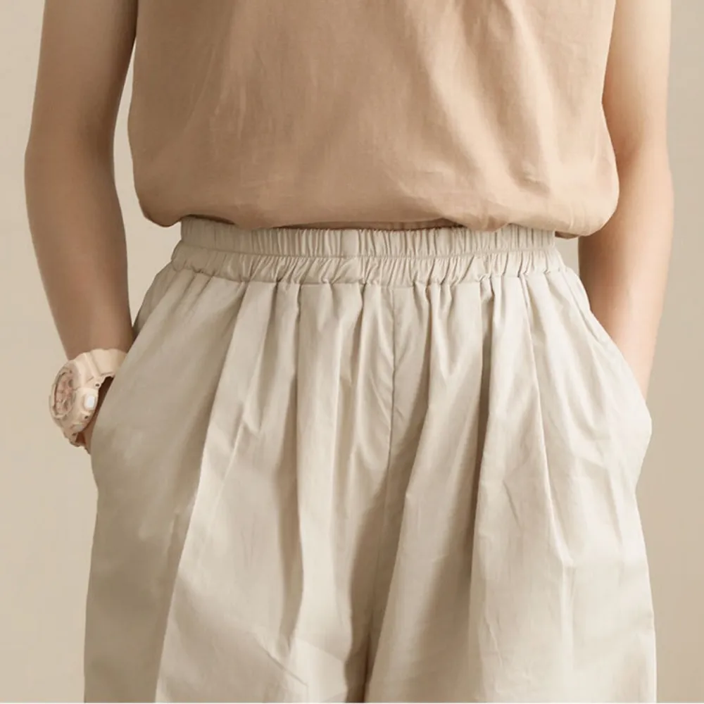 日系 口袋背心/ 卡其色长裤 Patched Pocket Sleeveless Tops/ Straight Leg Pants in Khaki