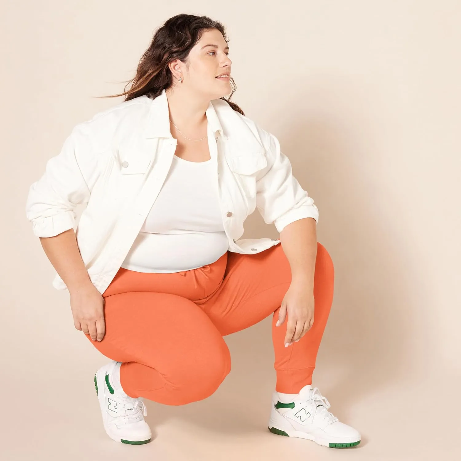 Amazon Essentials Women's Fleece Jogger Sweatpant (Available in Plus Size)