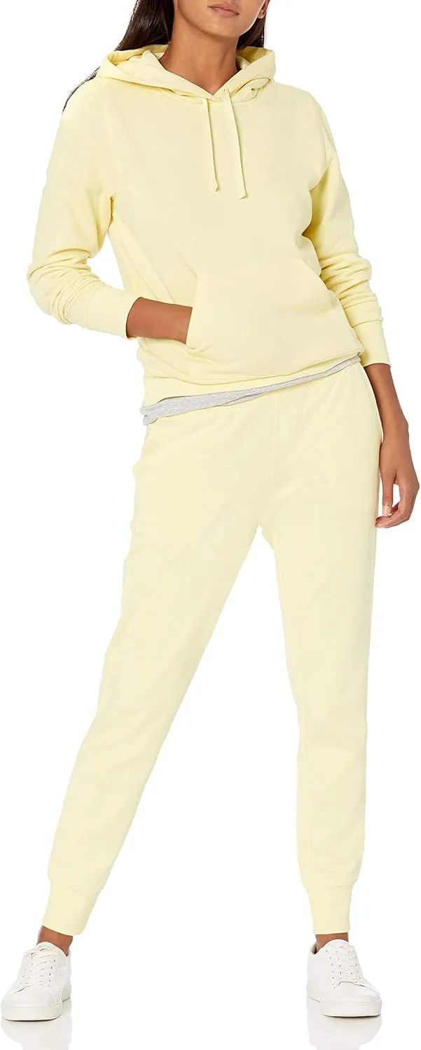 Amazon Essentials Women's Regular-Fit Fleece Pullover Hoodie (Available in Plus Size)