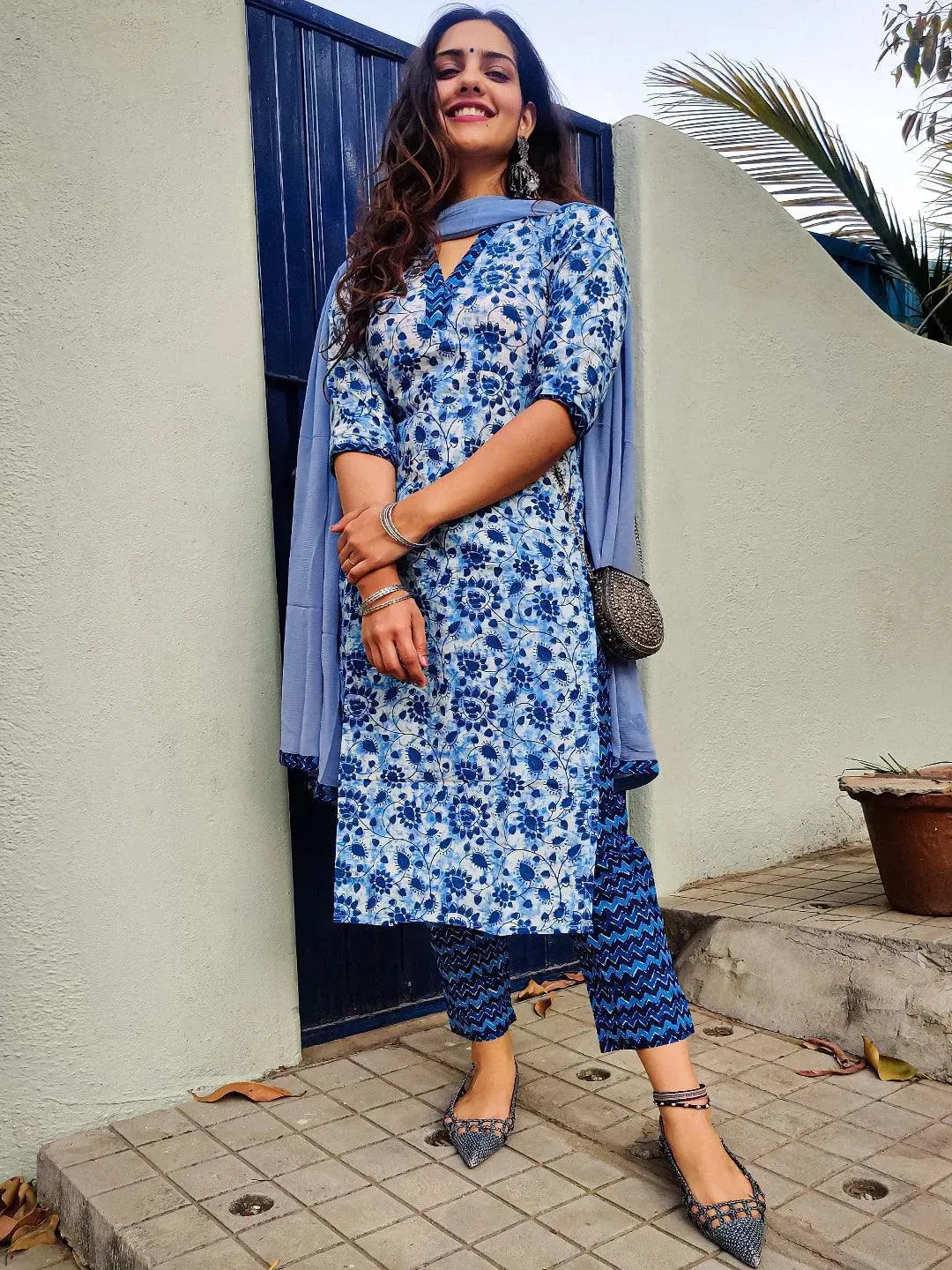 Indigo Printed Cotton Straight Kurta With Dupatta