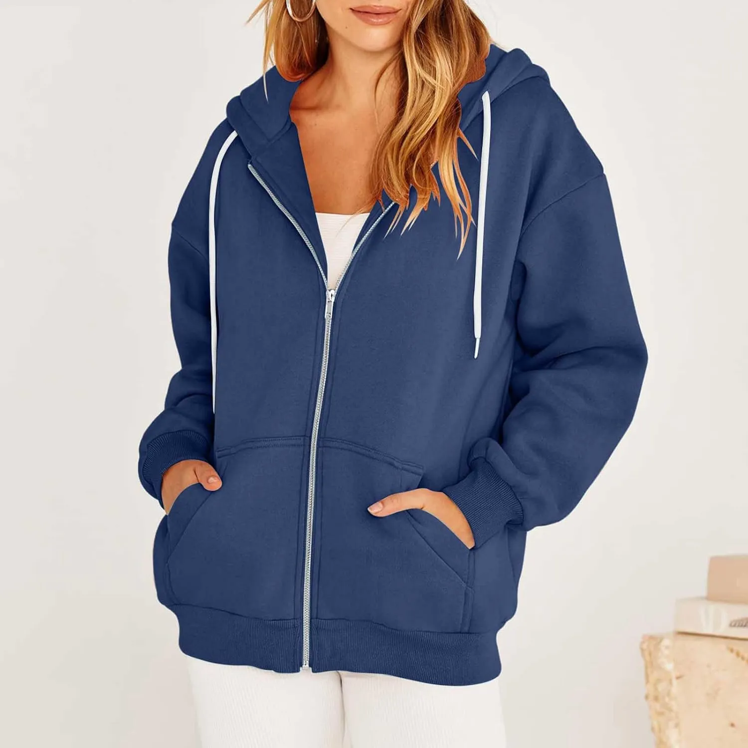 Jackets for Women Zip Up Hoodies Long Sleeve Lightweight Sweatshirts Oversized Loose Fit Athletic Outfit With Pockets