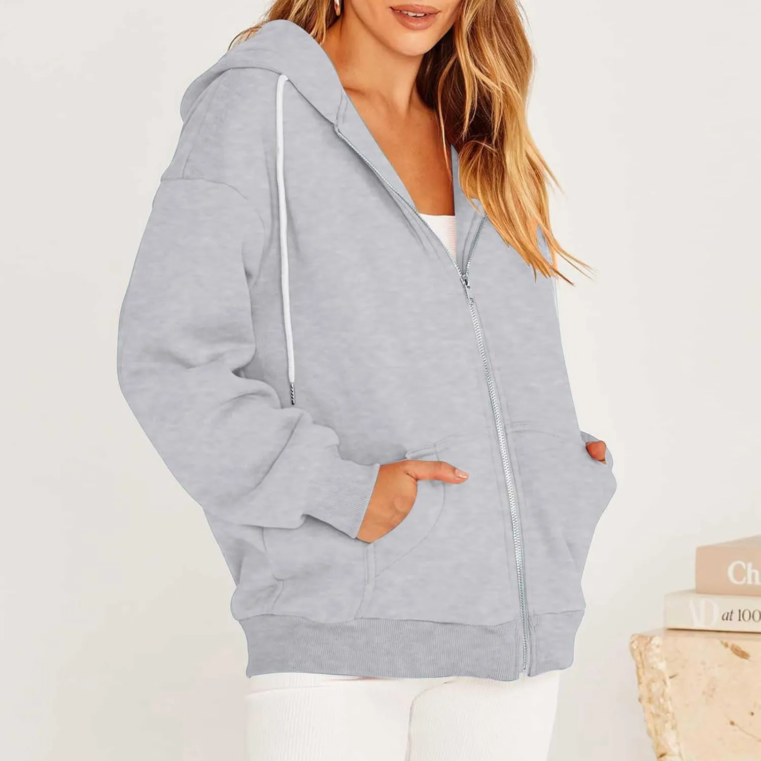 Jackets for Women Zip Up Hoodies Long Sleeve Lightweight Sweatshirts Oversized Loose Fit Athletic Outfit With Pockets