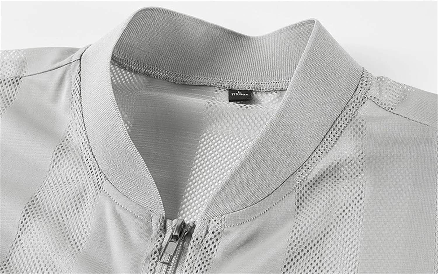 Men's Summer Vest Casual Lightweight Breathable Mesh Cycling Travel Zip Vest