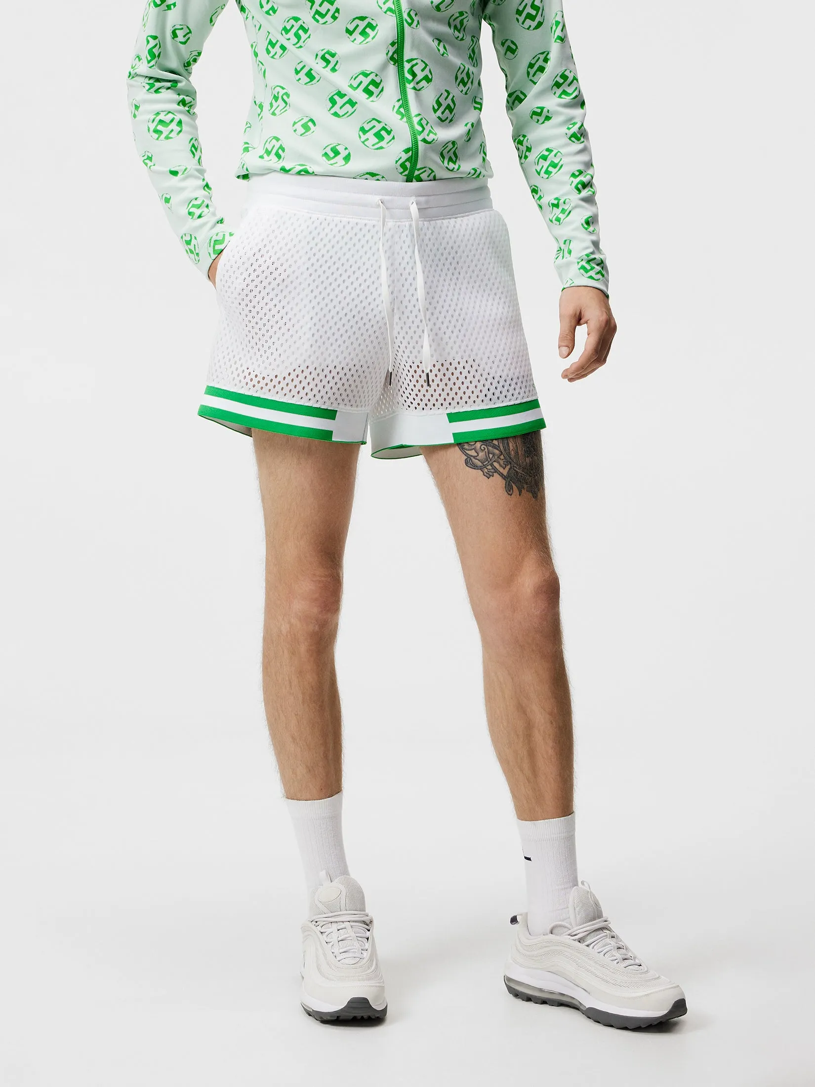 Mesha Mesh Shorts / White