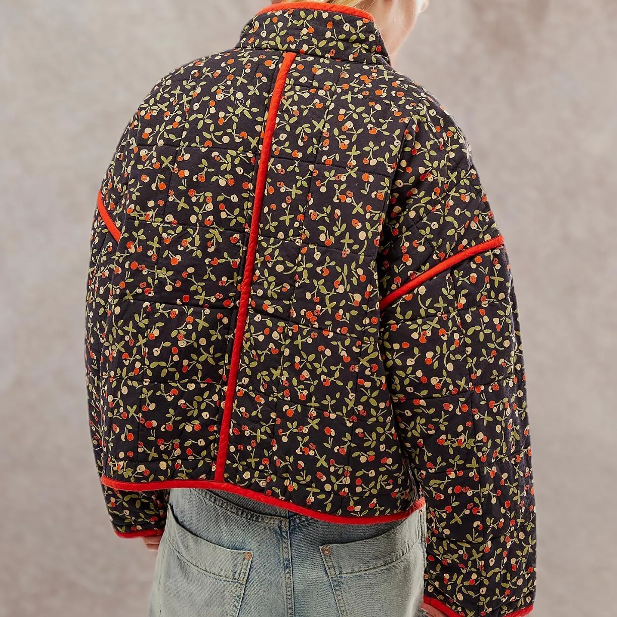 Muineobuka Women Y2k Quilted Jacket Long Sleeve Open Front Floral Lightweight Jacket Padded Quilted Cropped Cardigan Jackets