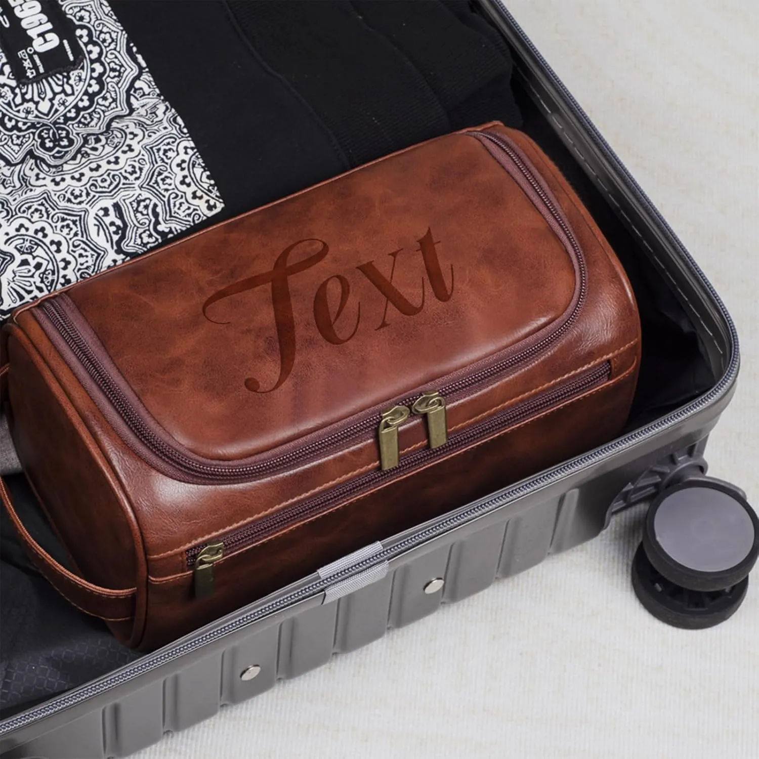 Personalized Toiletry Bag for Men Personalized PU Leather Toiletry Bag Engraved Name Initials Water Resistant Gift for Travel Christmas weddings (Style02)