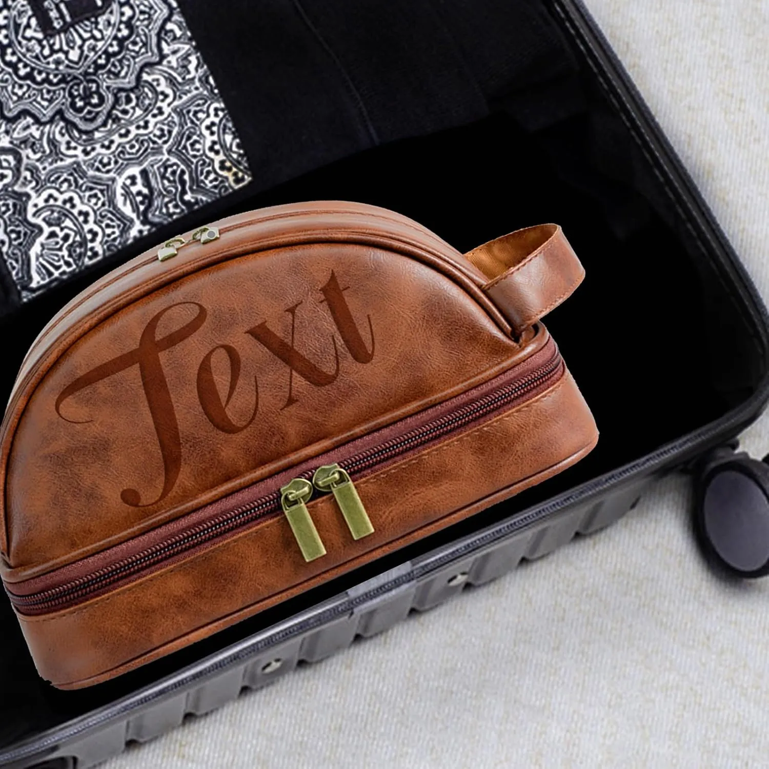 Personalized Toiletry Bag for Men Personalized PU Leather Toiletry Bag Engraved Name Initials Water Resistant Gift for Travel Christmas weddings (Style04)