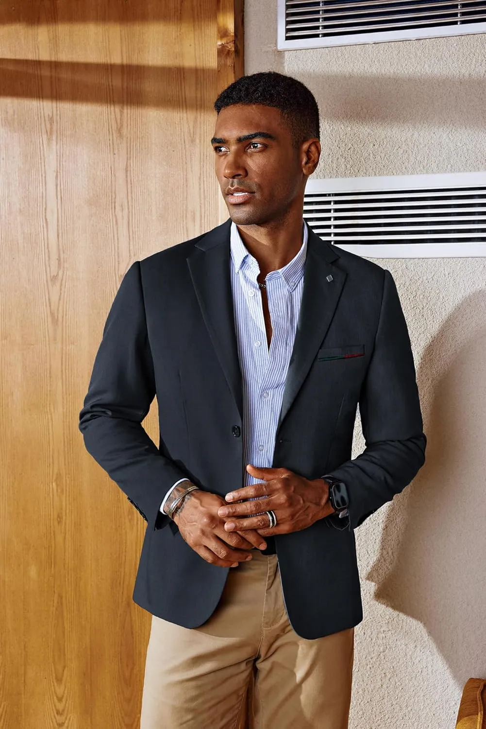 PJ PAUL JONES Mens Blazer Lightweight Sport Coats Casual Two Buttons Notched Lapel Suit Jacket with Removable Brooch