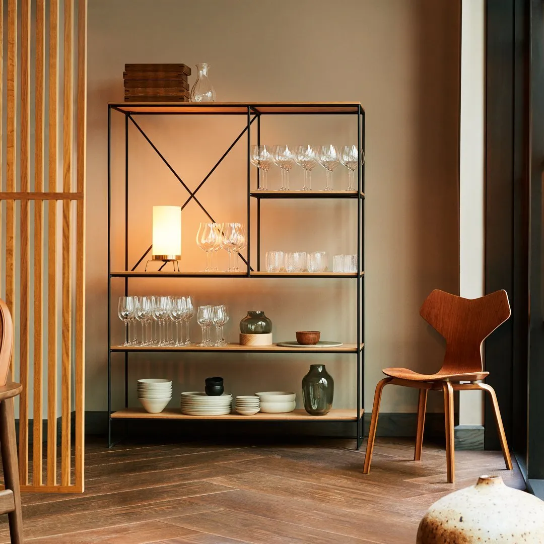 PM-02 Table Lamp