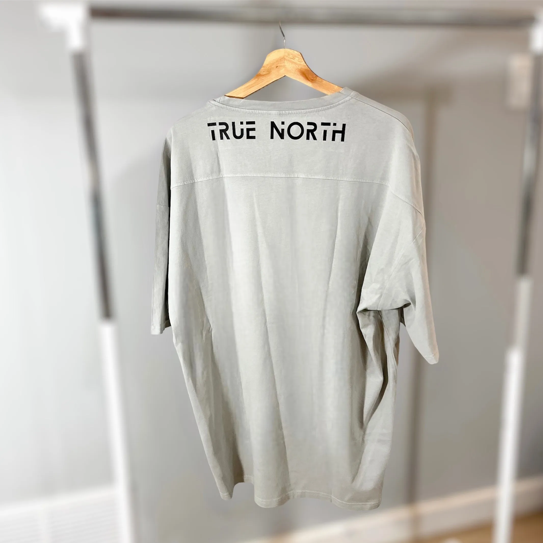 Synergy Oversized T - Bone Grey