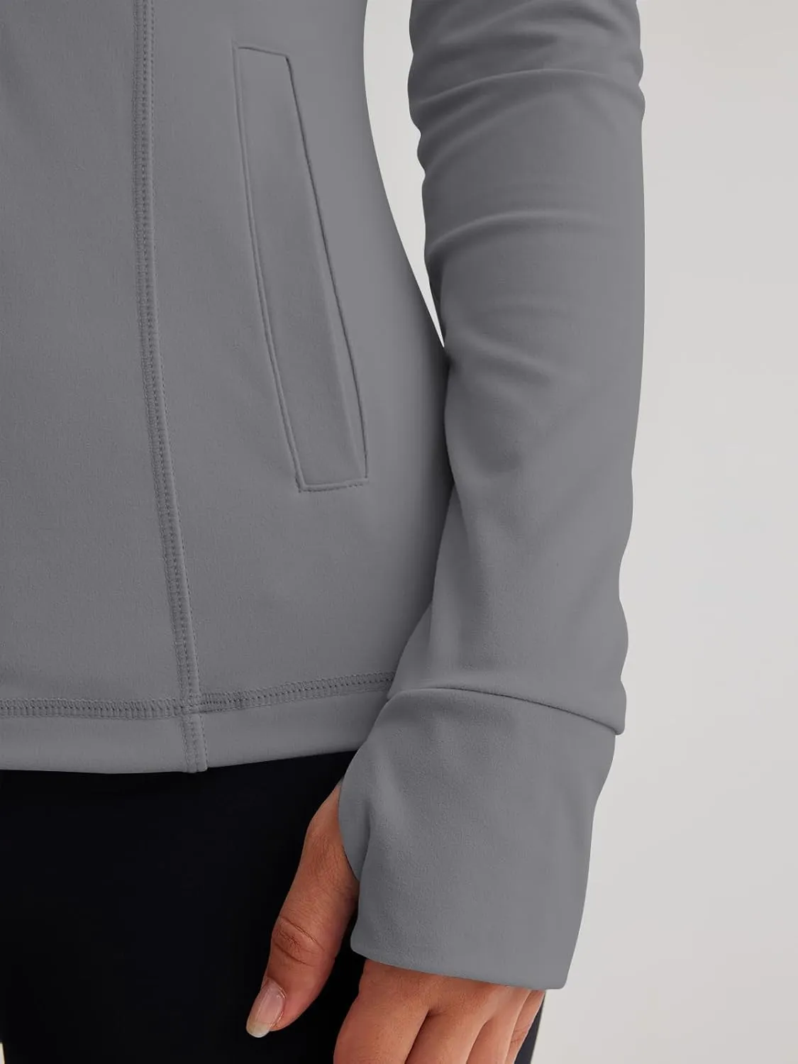 Trendy Queen Womens Lightweight Zip Up Jackets Mock Turtleneck Fall Hoodies Fitted 2024 Athletic Workout Clothes with Pockets