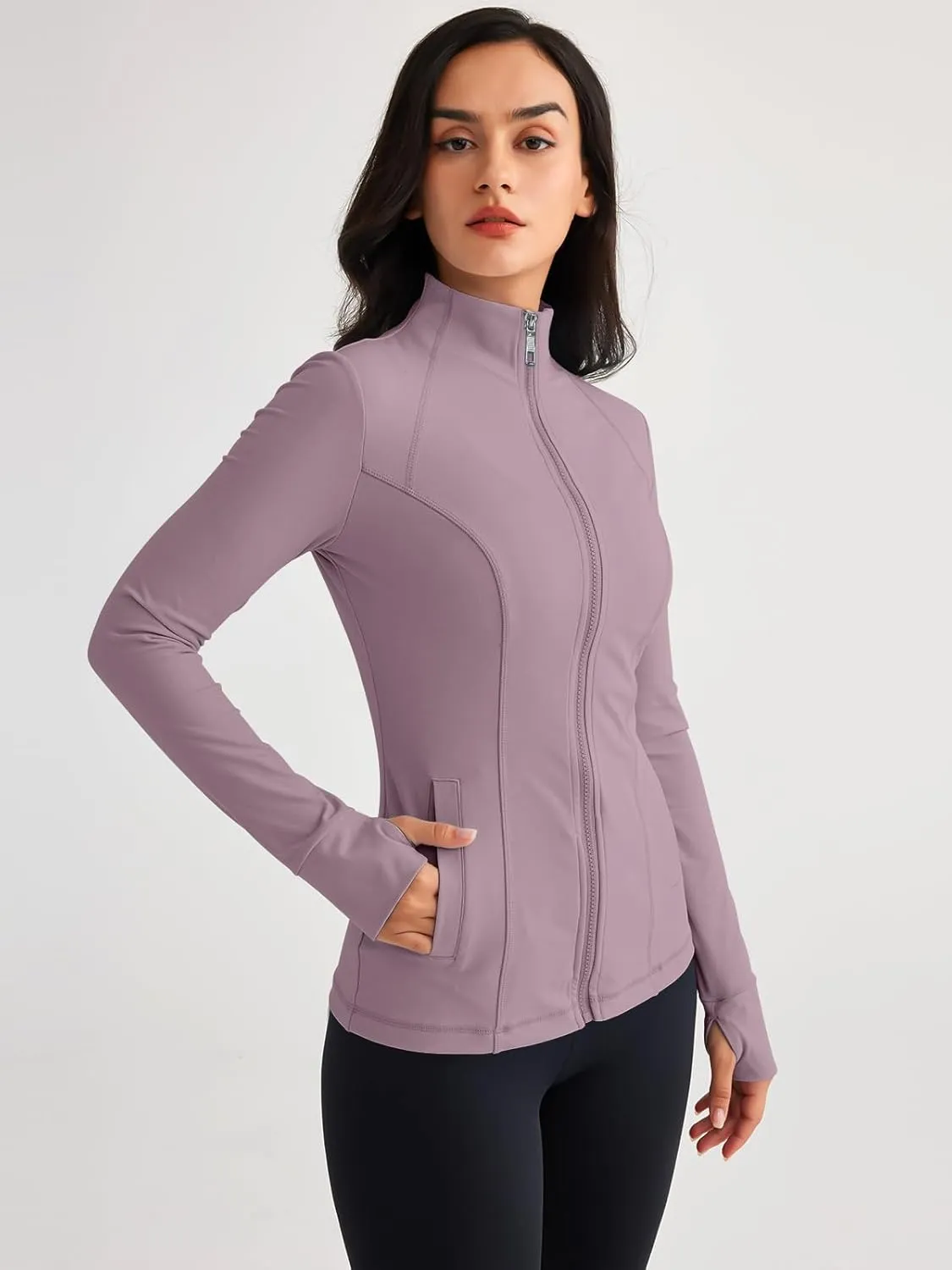 Trendy Queen Womens Lightweight Zip Up Jackets Mock Turtleneck Fall Hoodies Fitted 2024 Athletic Workout Clothes with Pockets