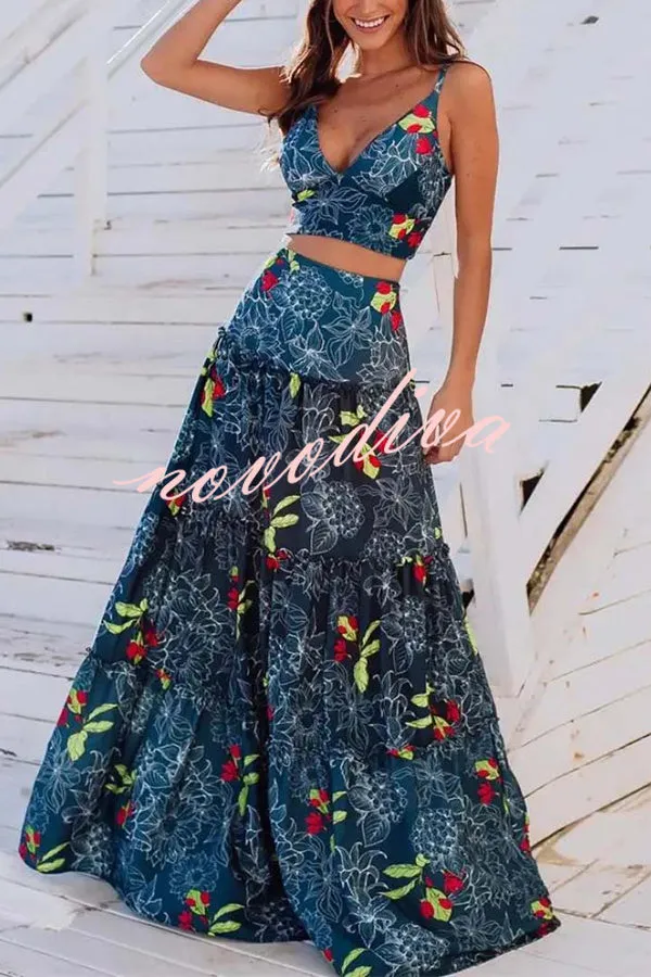 Unique Printed Suspenders Top and Loose Paneled Beach Maxi Skirt Set