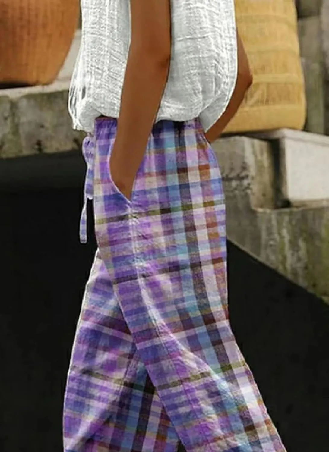 Womens Stylish Loose Fit Colorful Plaid Pants Wide-Leg Style with Pockets 2025 Fashion Outfits
