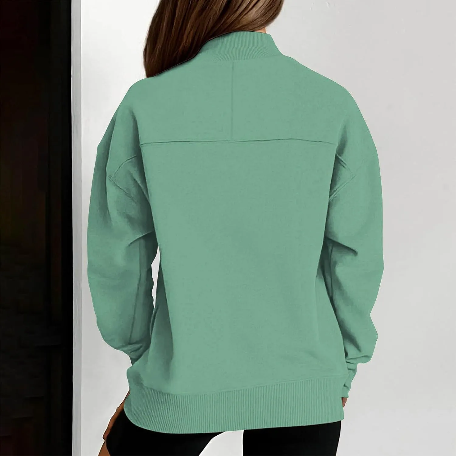Womens Tops Casual Long Sleeve Sweatshirt Turtleneck Lightweight Coats Daily Fashion Fall Pullover Top with Pockets