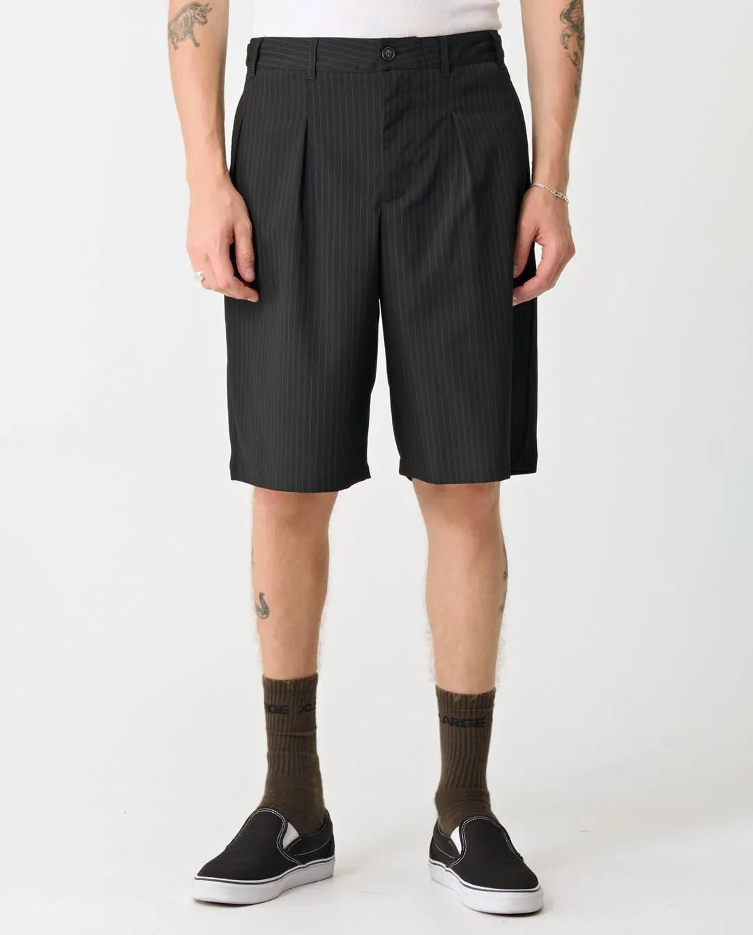 XLarge - Amplify Pleated Short - Black